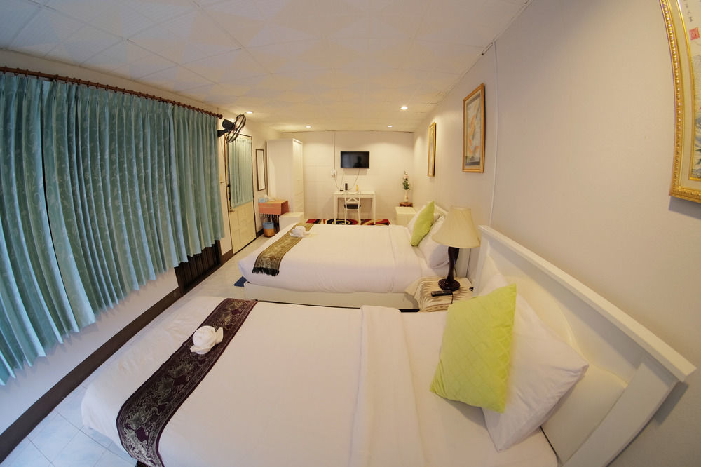 Baan Issara Boutique Hotel ナーン エクステリア 写真