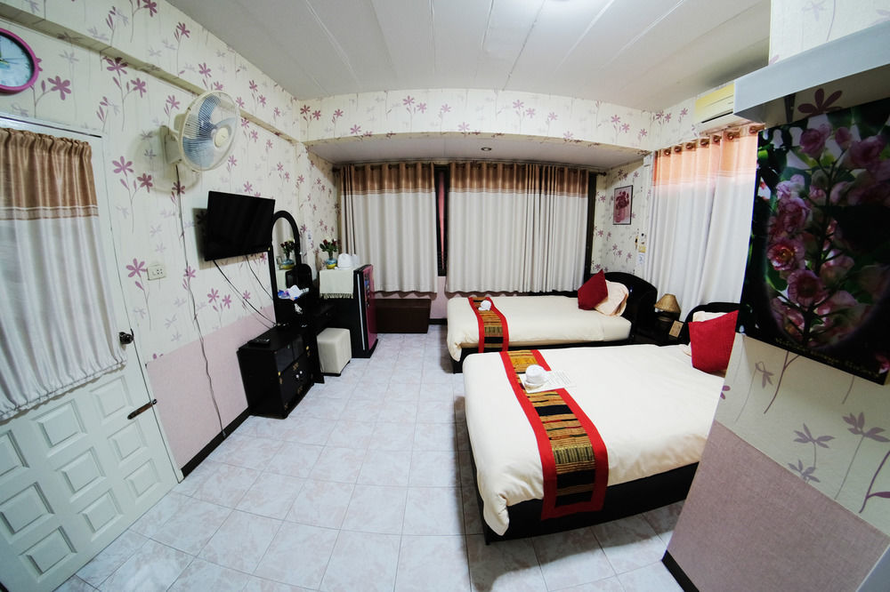 Baan Issara Boutique Hotel ナーン エクステリア 写真